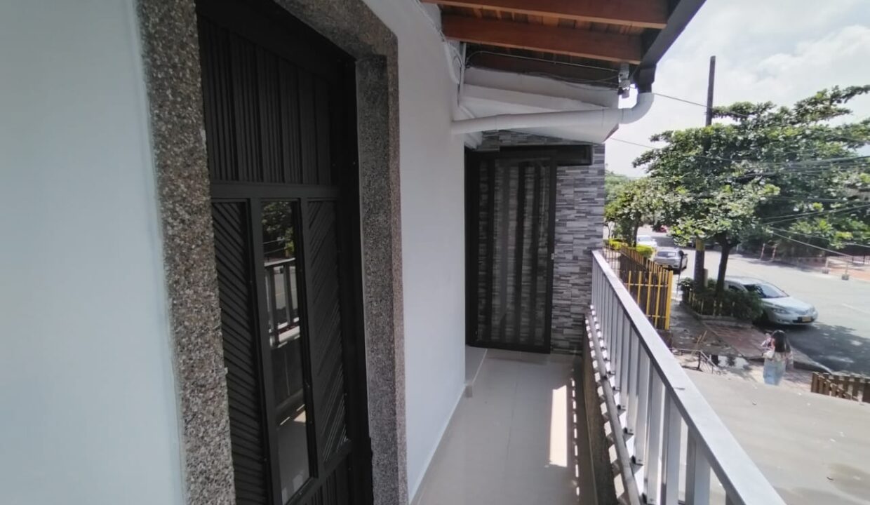 WhatsApp Image 2025-04-30 at 12.13.11 (3)