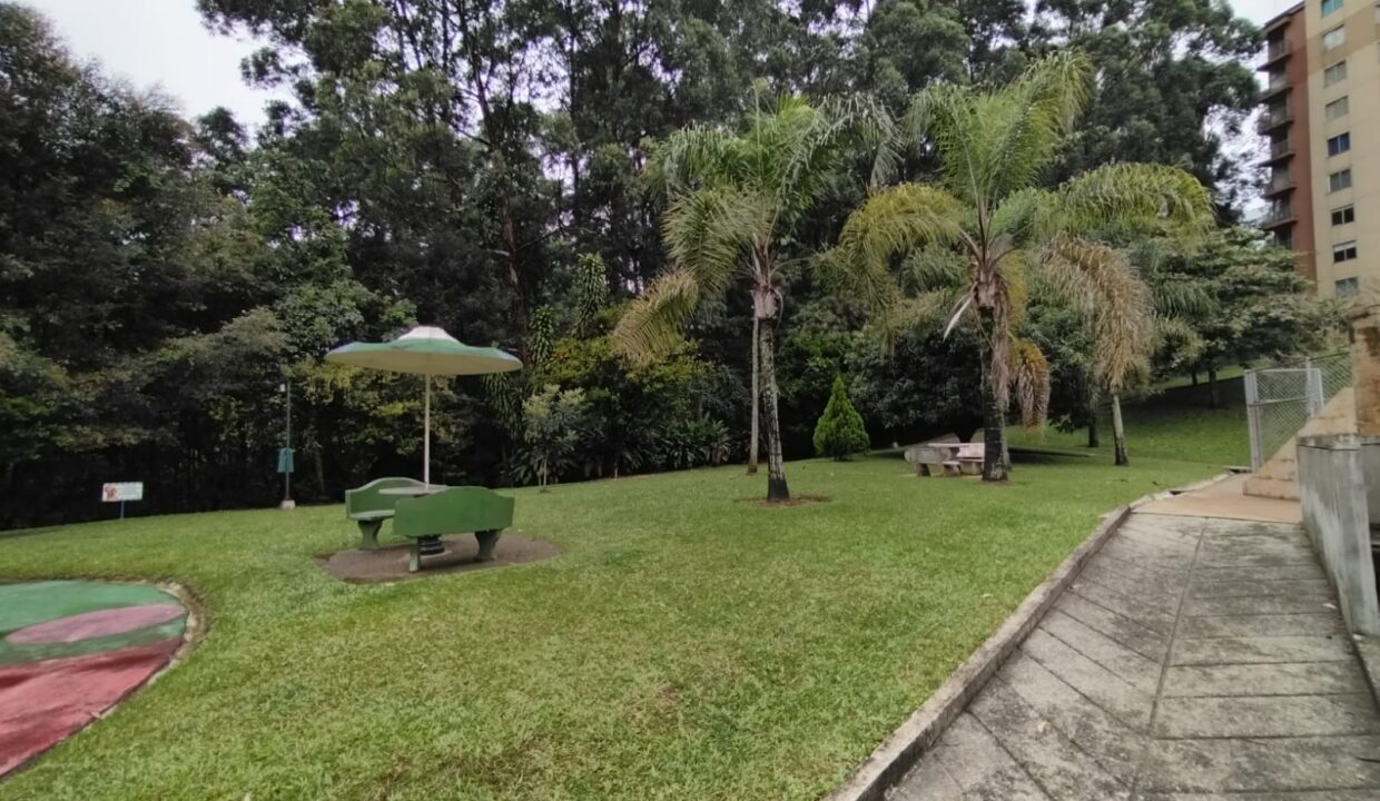 WhatsApp Image 2025-04-10 at 2.24.34 PM (3)