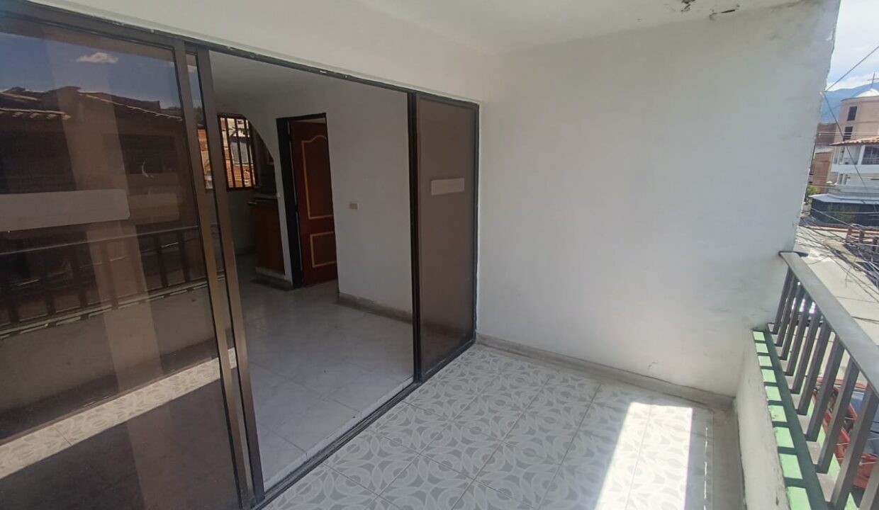 WhatsApp Image 2025-06-18 at 1.41.25 PM (3)