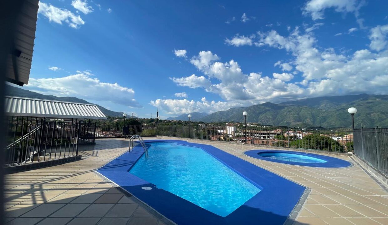 WhatsApp Image 2025-10-17 at 12.20.05 PM (1)