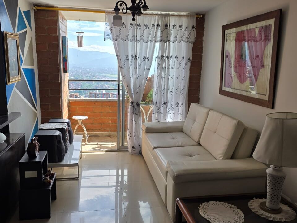 WhatsApp Image 2025-08-11 at 11.04.44 AM