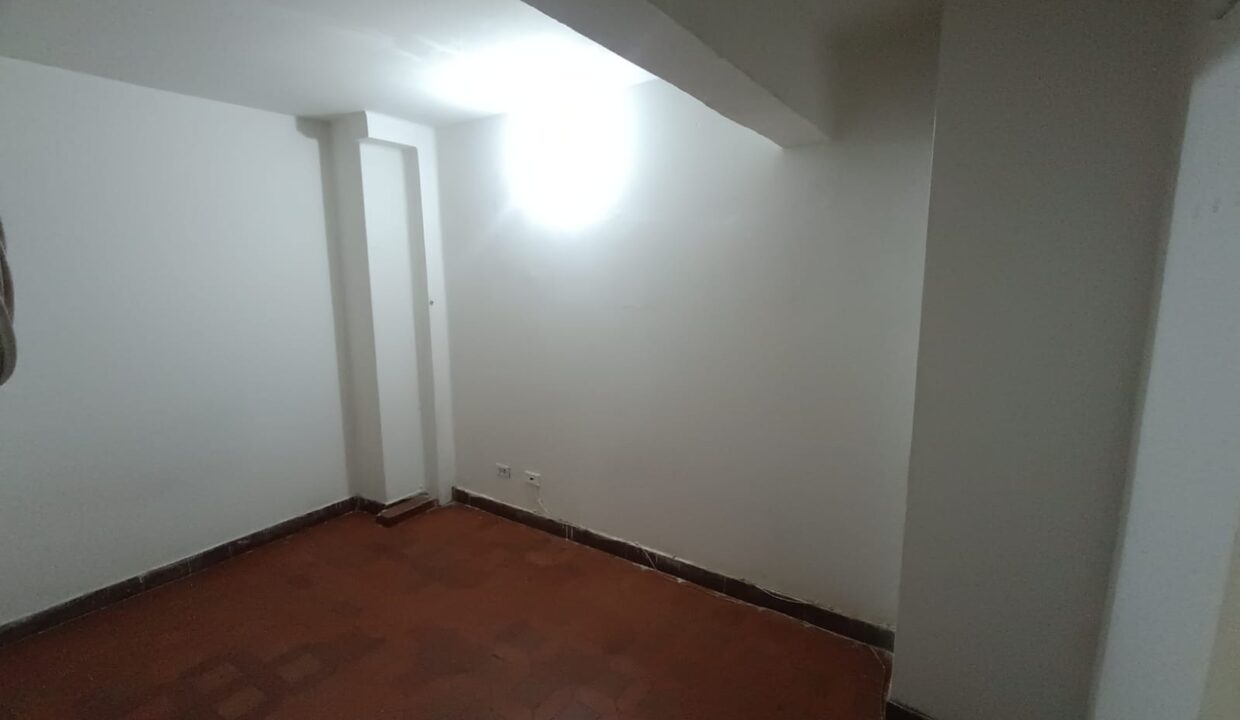 WhatsApp Image 2025-09-10 at 4.19.52 PM (1)