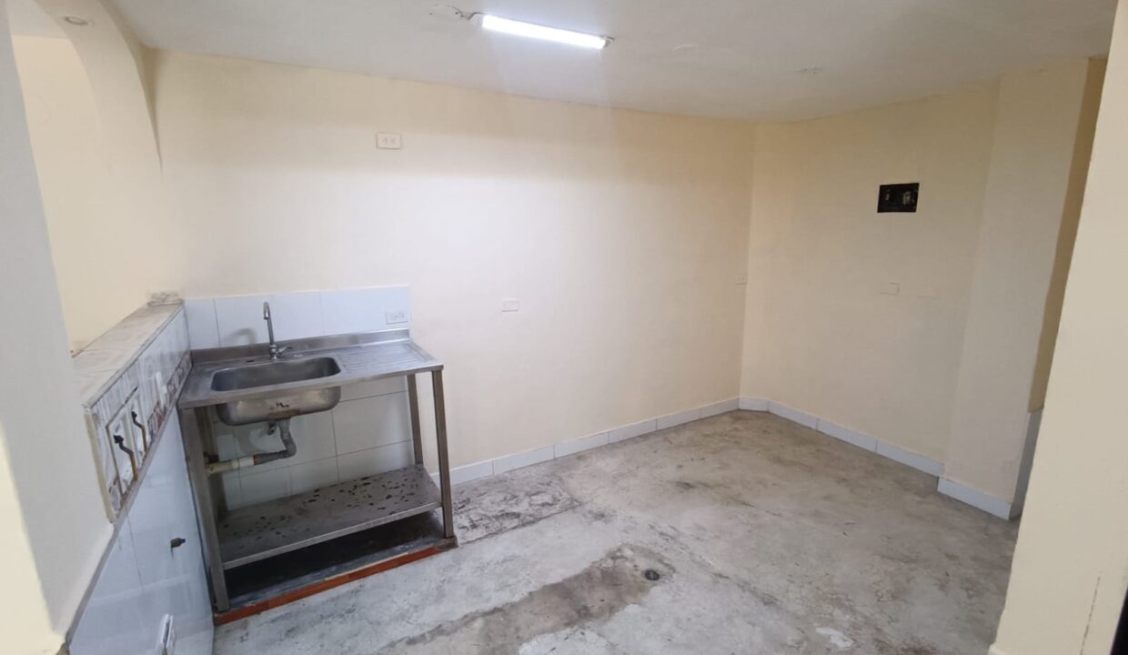 WhatsApp Image 2025-10-09 at 11.59.28 AM (3)