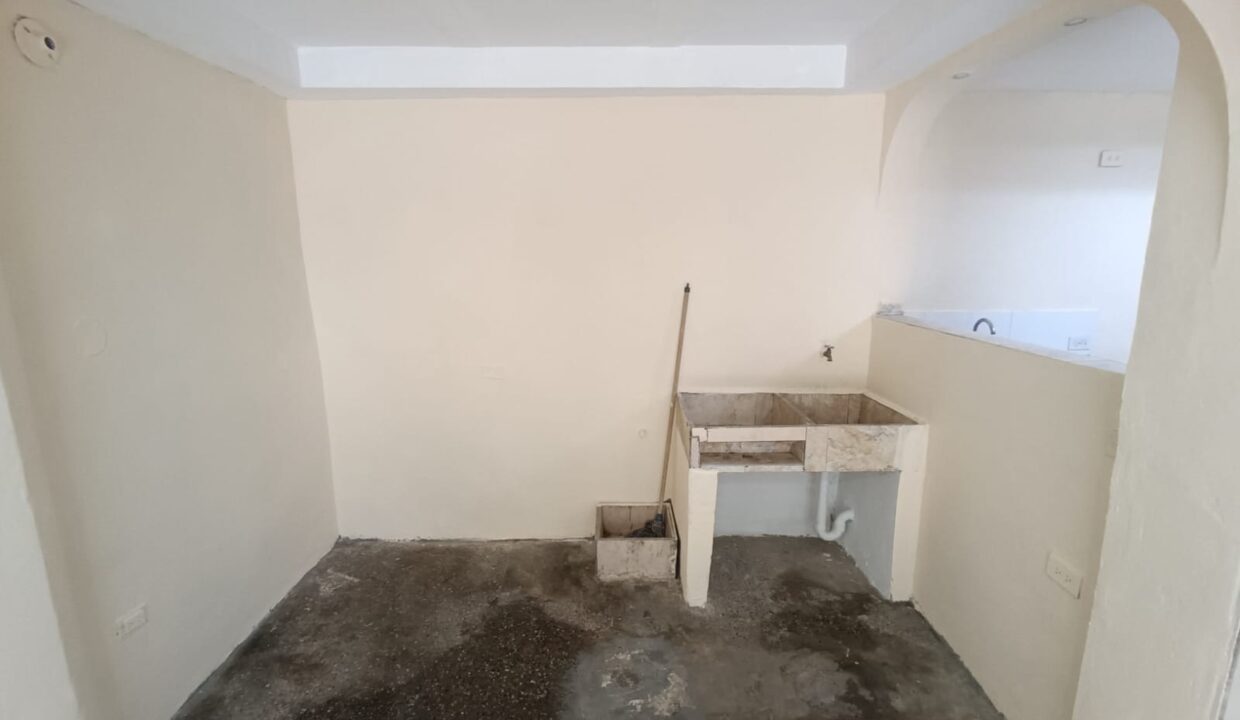 WhatsApp Image 2025-10-09 at 11.59.28 AM (5)