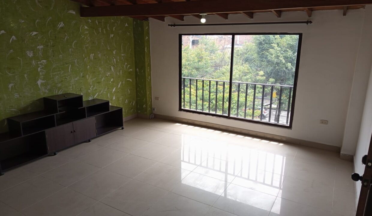 WhatsApp Image 2025-10-16 at 1.47.49 PM