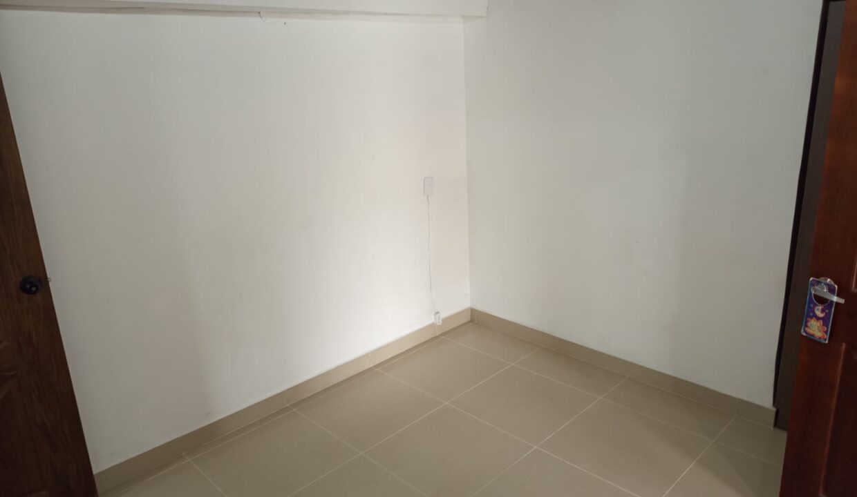 WhatsApp Image 2025-10-16 at 1.47.49 PM (2)