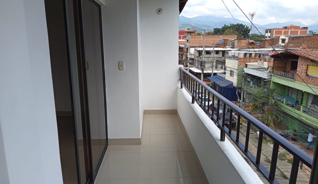 WhatsApp Image 2025-10-16 at 1.47.52 PM (2)