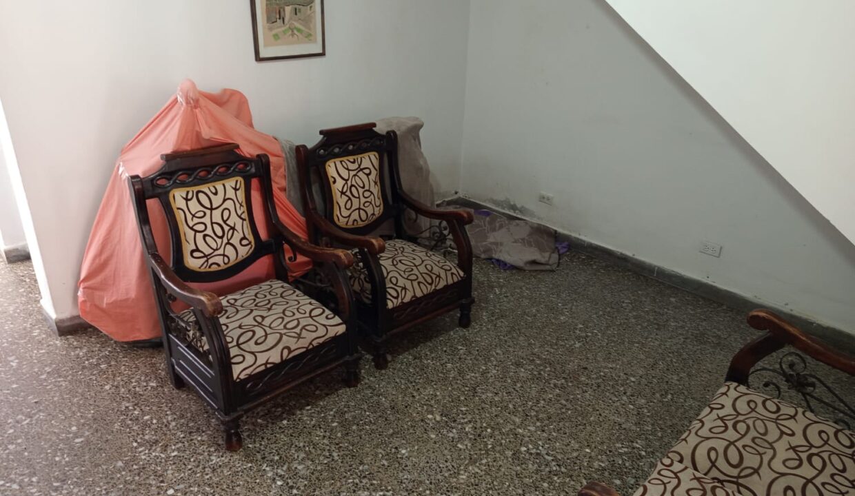 WhatsApp Image 2025-10-21 at 1.42.03 PM (1)