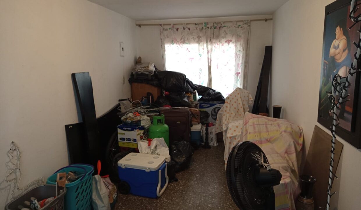 WhatsApp Image 2025-10-21 at 1.42.03 PM (2)