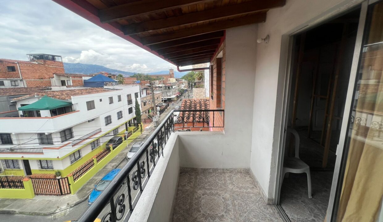 WhatsApp Image 2025-10-27 at 1.42.13 PM