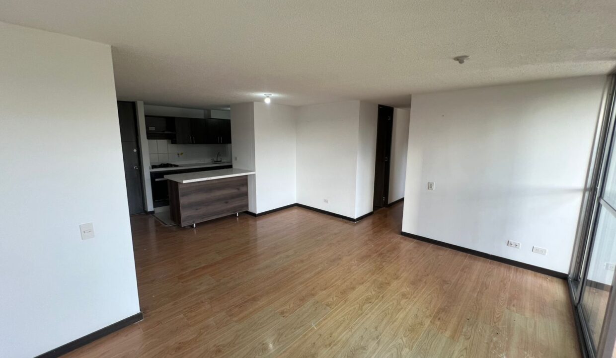 WhatsApp Image 2025-11-04 at 8.32.24 AM (2)