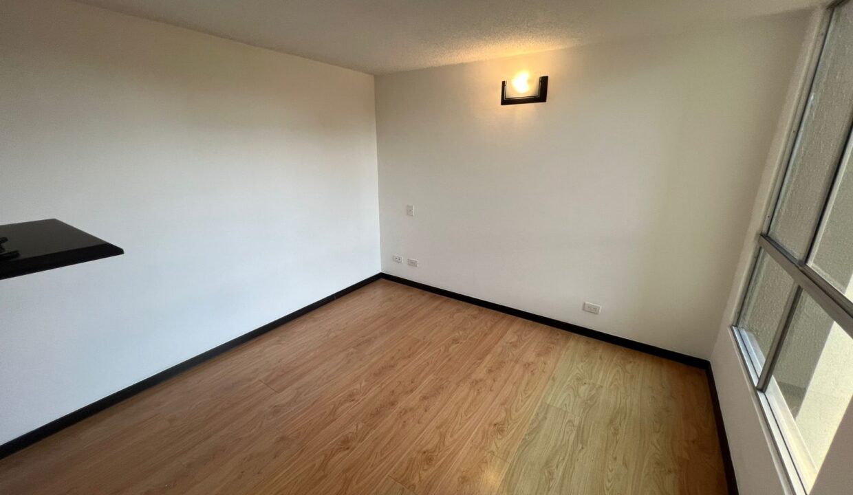 WhatsApp Image 2025-11-04 at 8.32.26 AM (3)