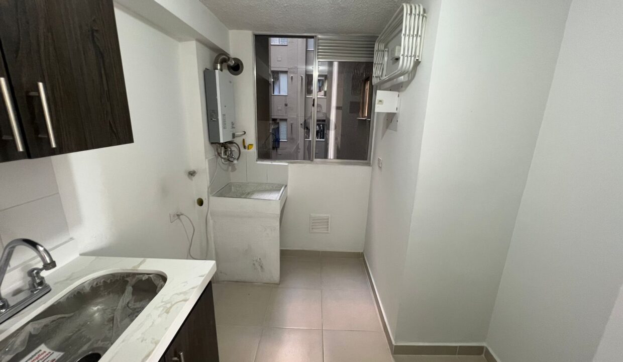 WhatsApp Image 2025-11-04 at 8.32.27 AM (3)