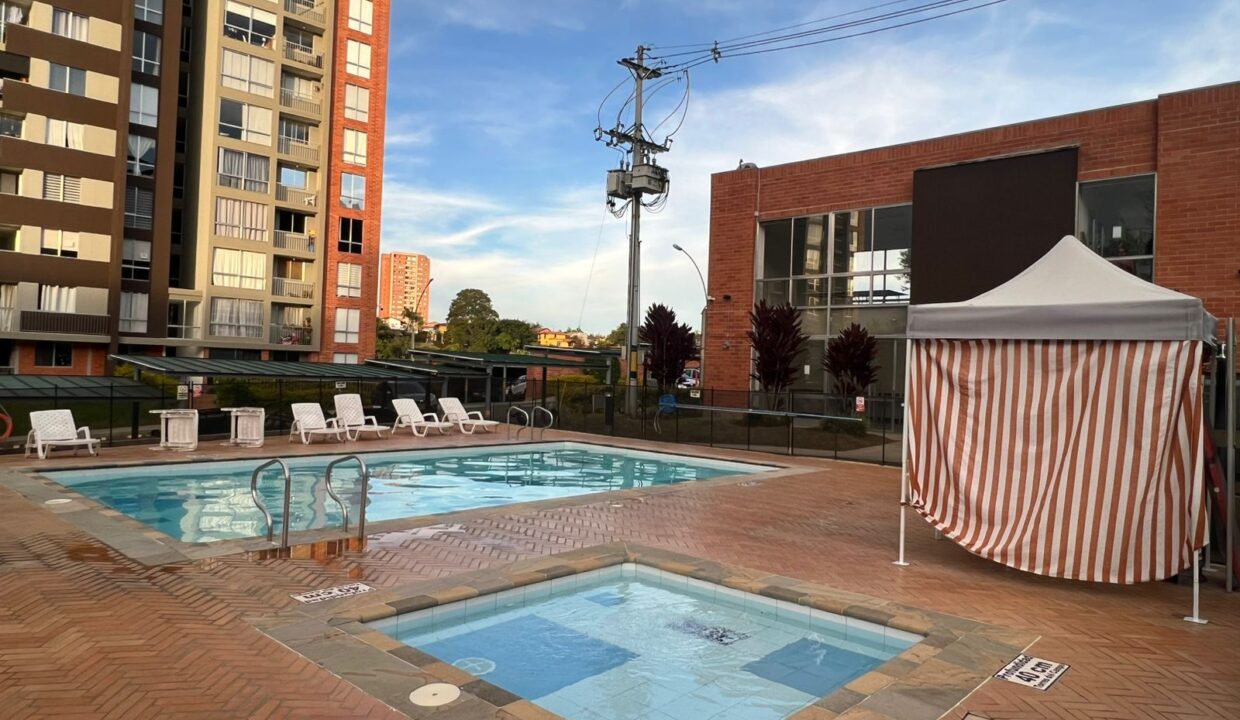 WhatsApp Image 2025-11-04 at 8.32.28 AM (4)