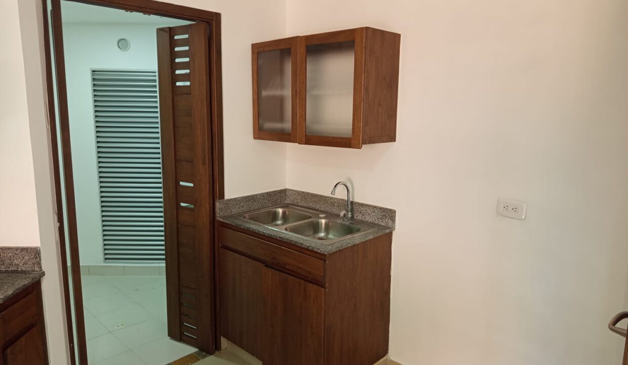 WhatsApp Image 2025-11-06 at 8.30.42 AM (3)