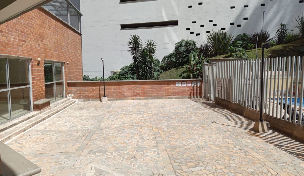 WhatsApp Image 2025-11-06 at 8.30.46 AM (2)