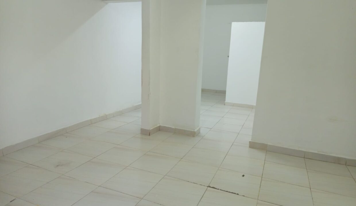 WhatsApp Image 2025-11-06 at 8.31.52 AM