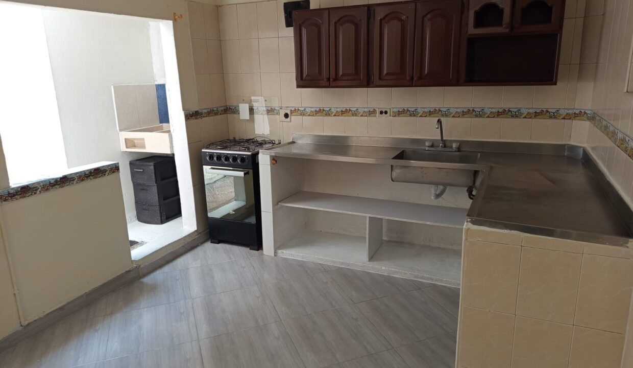 WhatsApp Image 2025-11-11 at 1.35.21 PM (1)