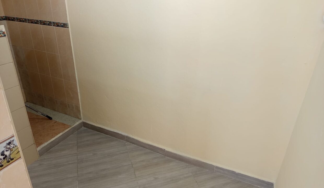 WhatsApp Image 2025-11-11 at 1.35.21 PM (2)