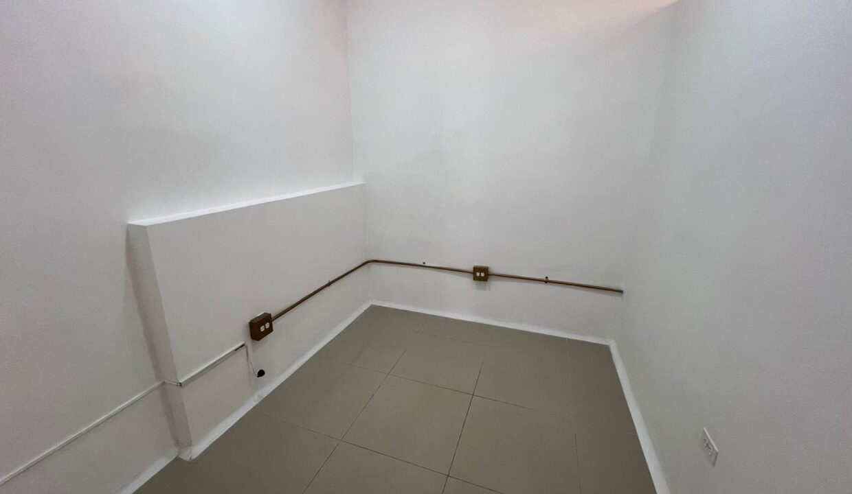 WhatsApp Image 2025-11-14 at 1.40.53 PM (1)