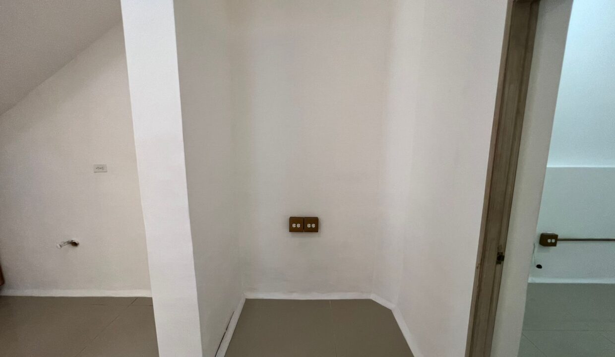 WhatsApp Image 2025-11-14 at 1.40.53 PM