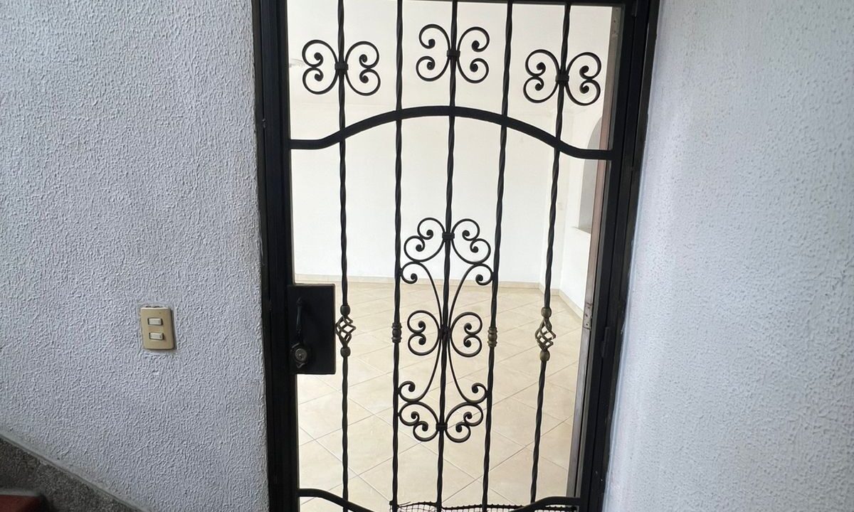 WhatsApp Image 2025-11-14 at 11.01.03 AM (1)