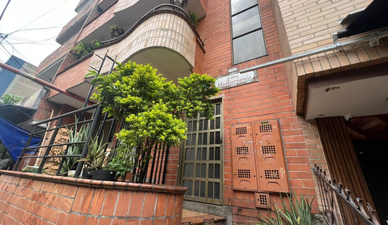 WhatsApp Image 2025-11-14 at 11.01.03 AM