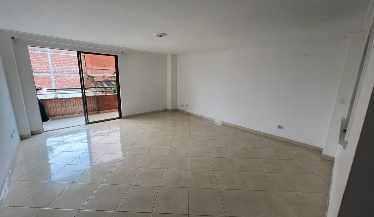 WhatsApp Image 2025-11-14 at 11.01.03 AM (3)