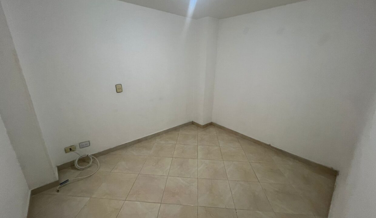 WhatsApp Image 2025-11-14 at 11.01.05 AM