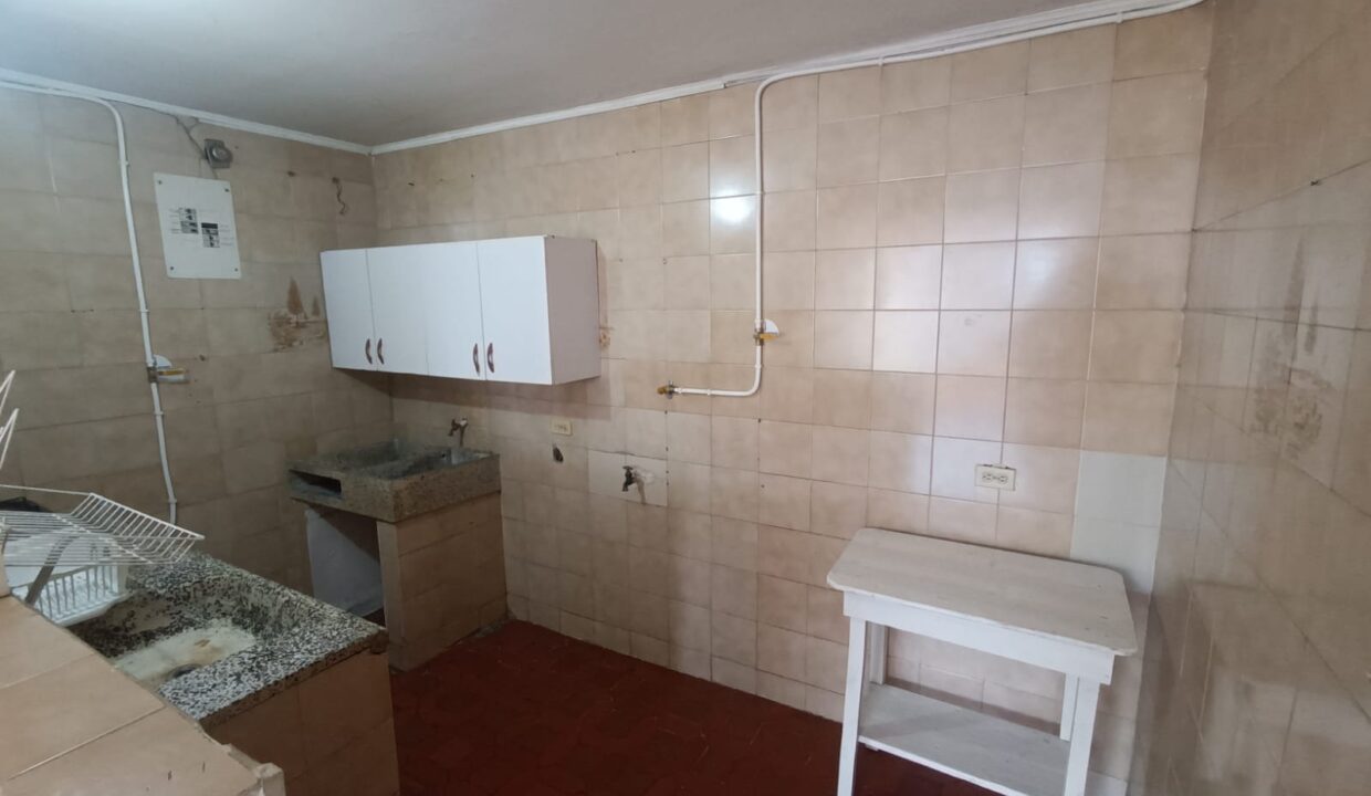 WhatsApp Image 2025-11-18 at 11.56.20 AM (4)