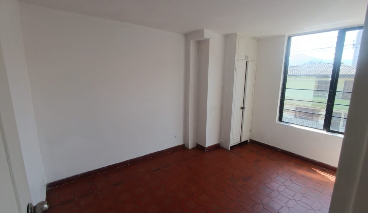 WhatsApp Image 2025-11-18 at 11.56.21 AM (1)