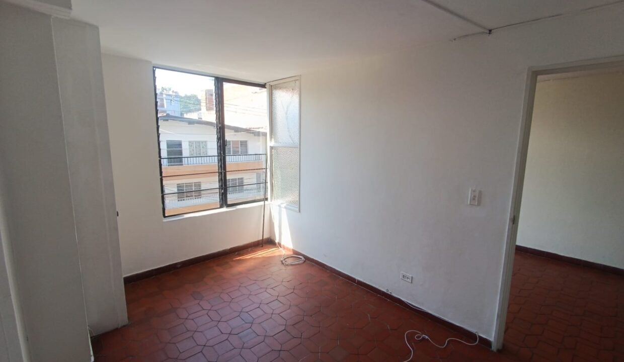 WhatsApp Image 2025-11-18 at 11.56.21 AM (3)