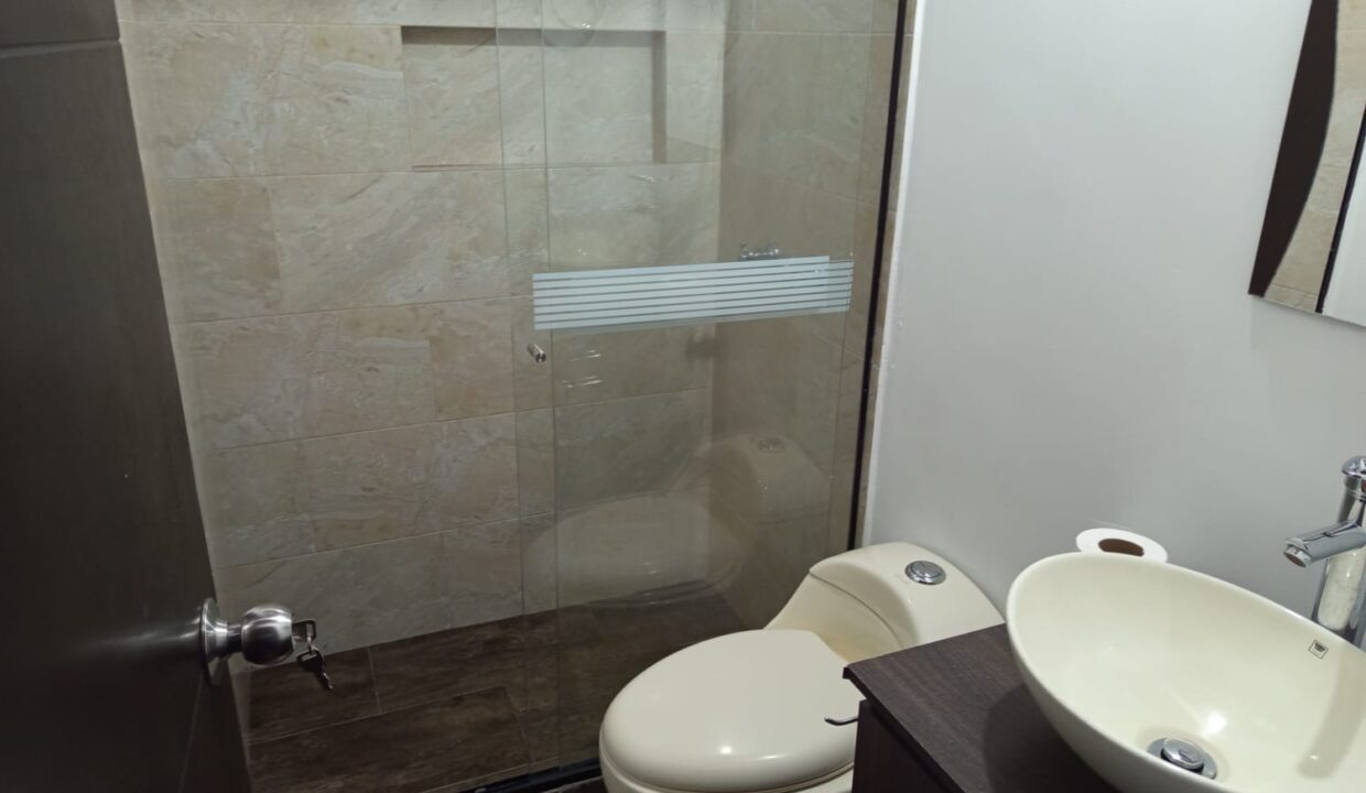 WhatsApp Image 2025-11-18 at 4.14.08 PM (1)