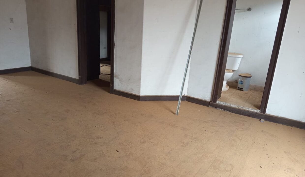 WhatsApp Image 2025-11-19 at 1.52.40 PM