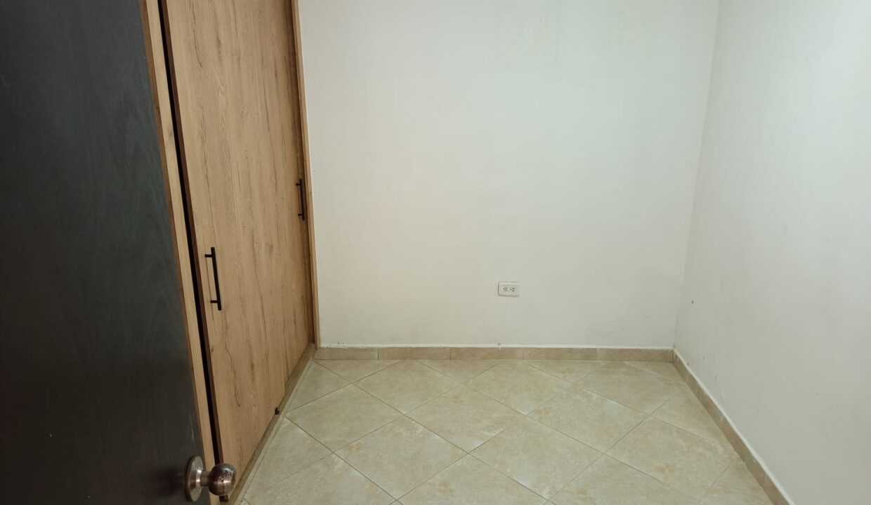 WhatsApp Image 2025-11-20 at 1.46.56 PM (1)