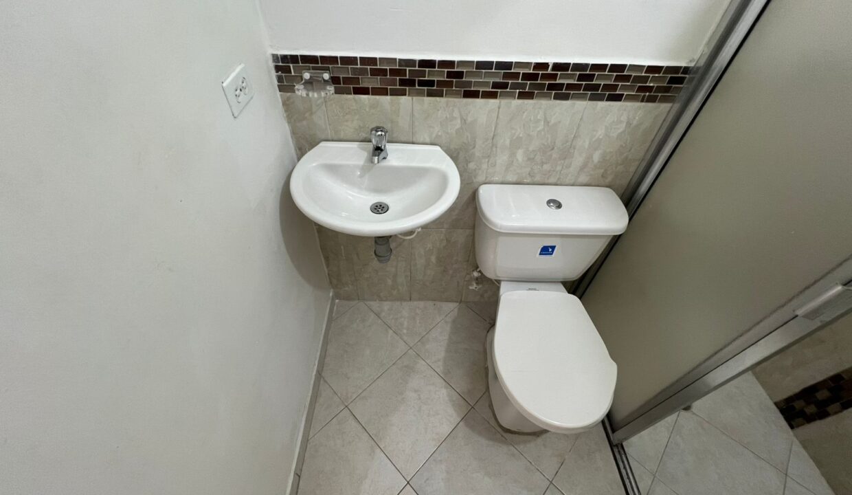 WhatsApp Image 2025-11-20 at 1.47.46 PM (5)