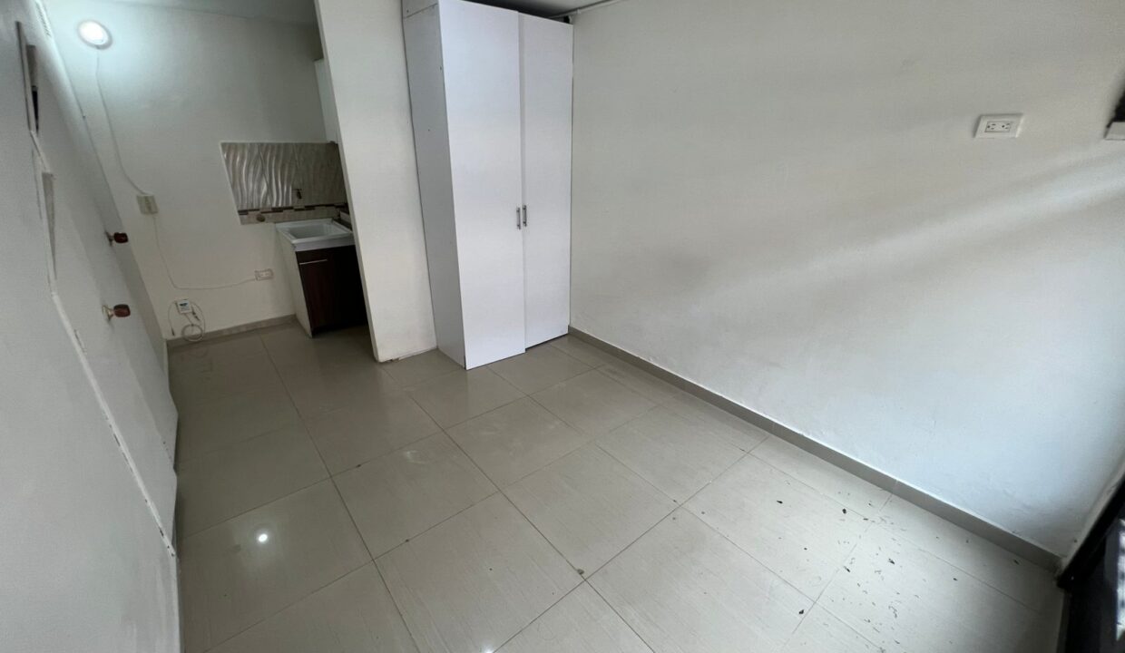 WhatsApp Image 2025-11-20 at 1.47.47 PM (3)