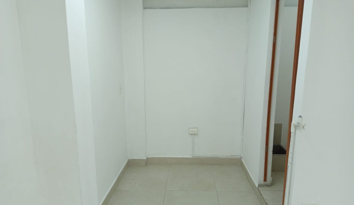 WhatsApp Image 2025-11-28 at 3.22.09 PM (1)