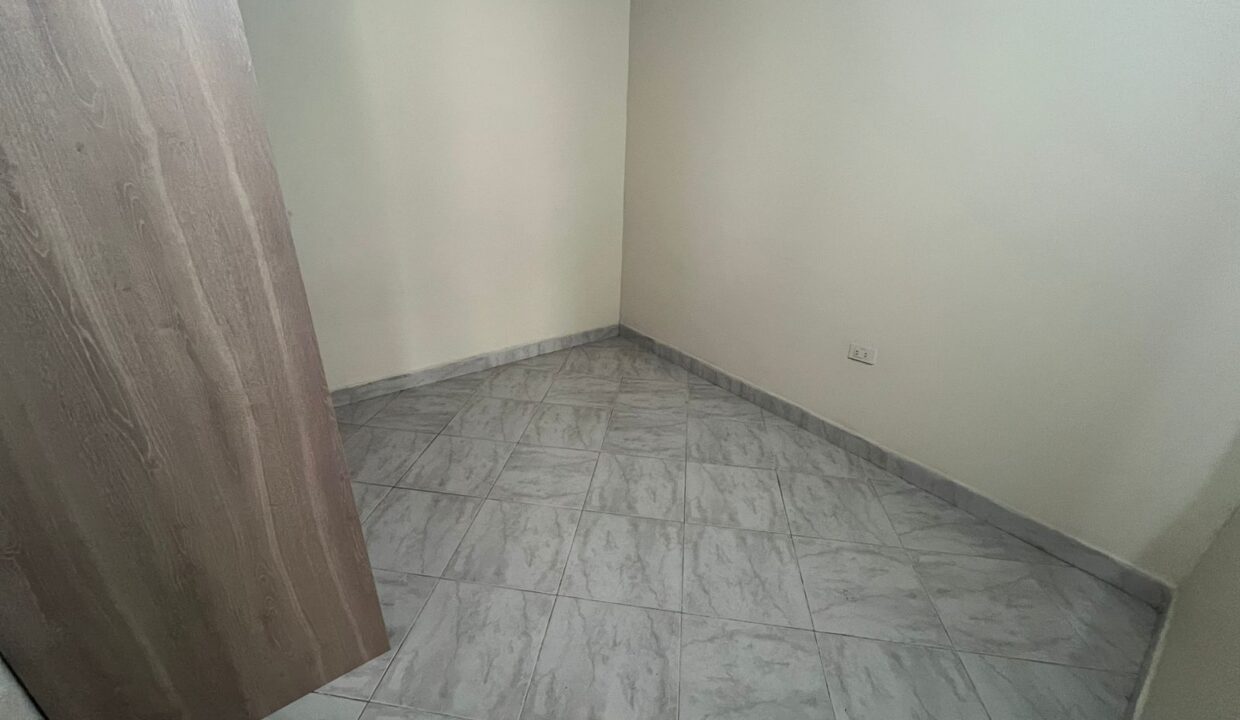 WhatsApp Image 2025-12-01 at 3.30.16 PM (4)