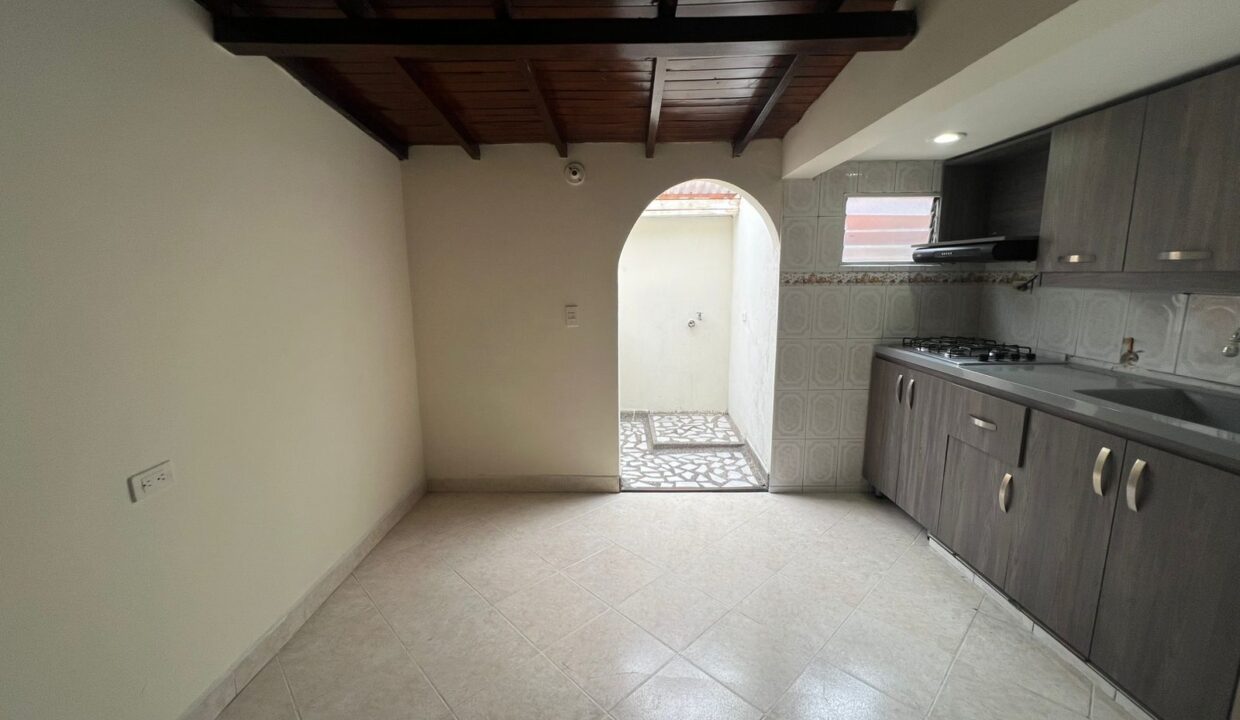 WhatsApp Image 2025-12-01 at 3.30.17 PM (2)