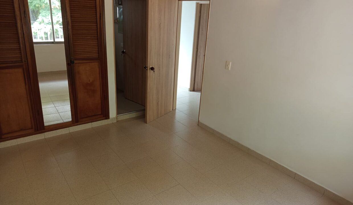 WhatsApp Image 2025-12-04 at 1.37.03 PM (2)