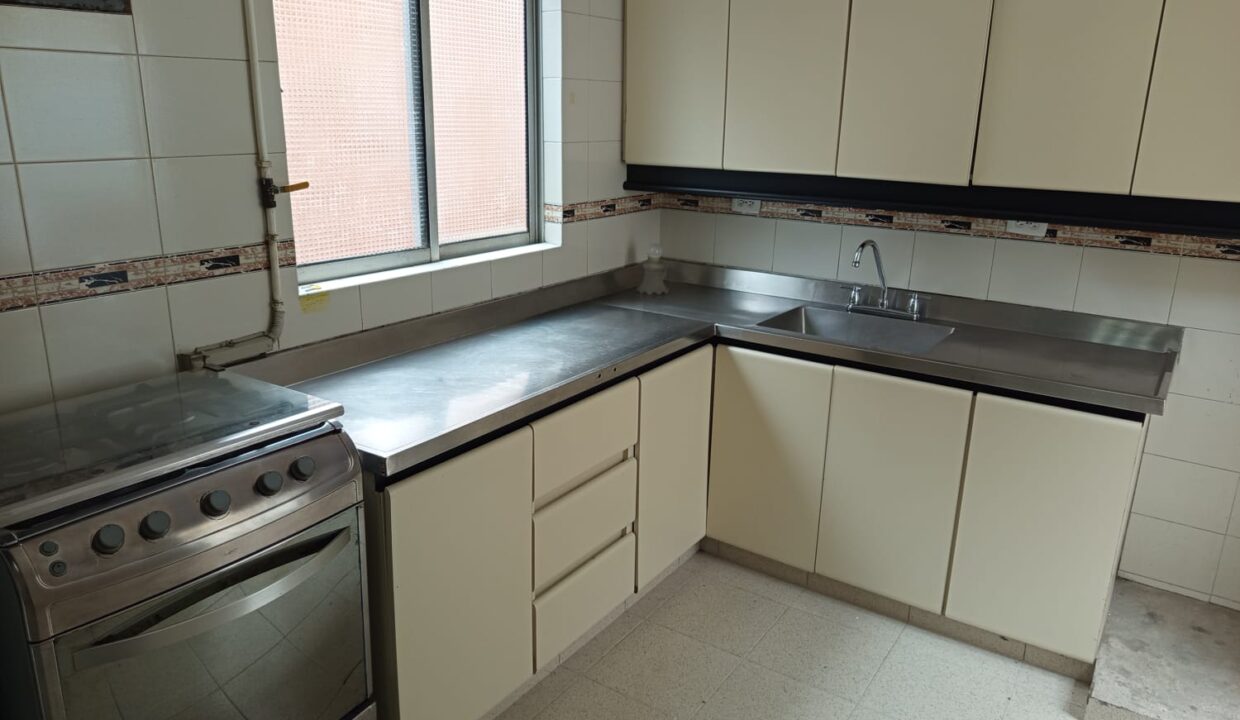 WhatsApp Image 2025-12-04 at 1.37.08 PM