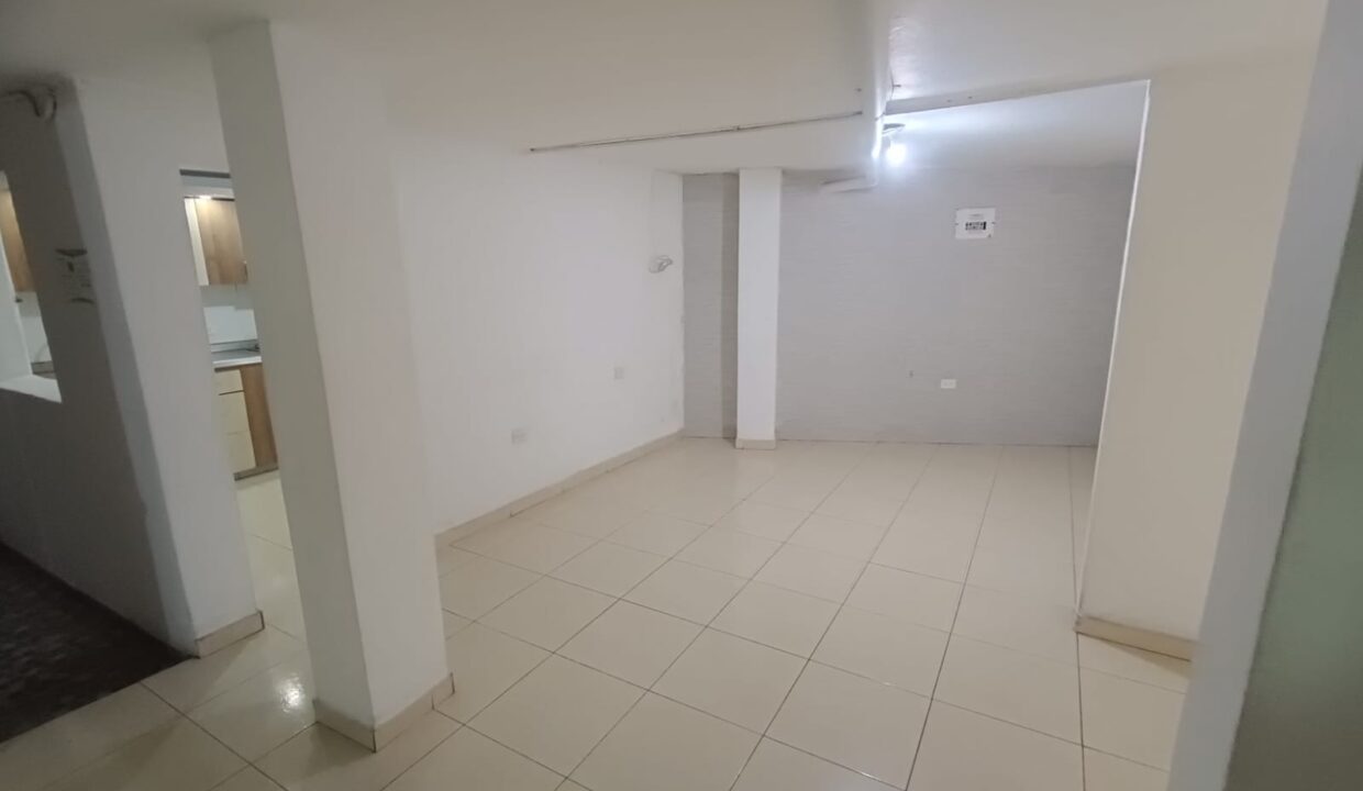 WhatsApp Image 2025-12-09 at 4.51.00 PM (3)