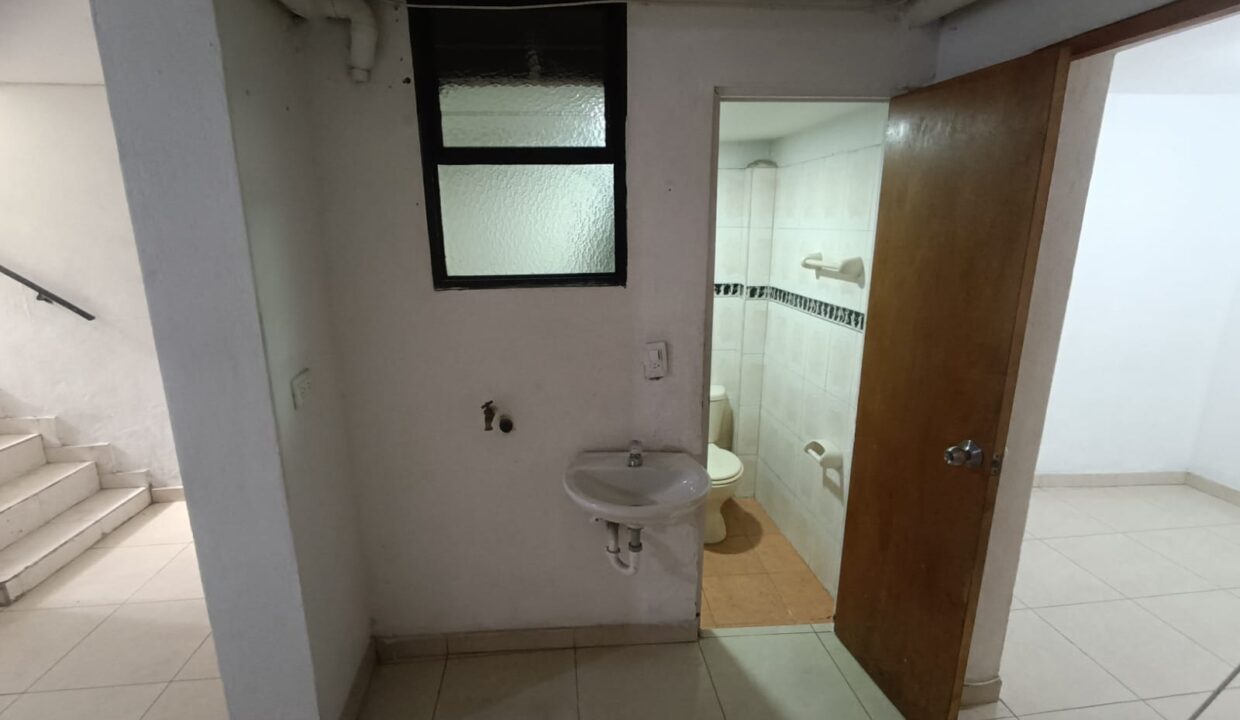 WhatsApp Image 2025-12-09 at 4.51.00 PM (4)