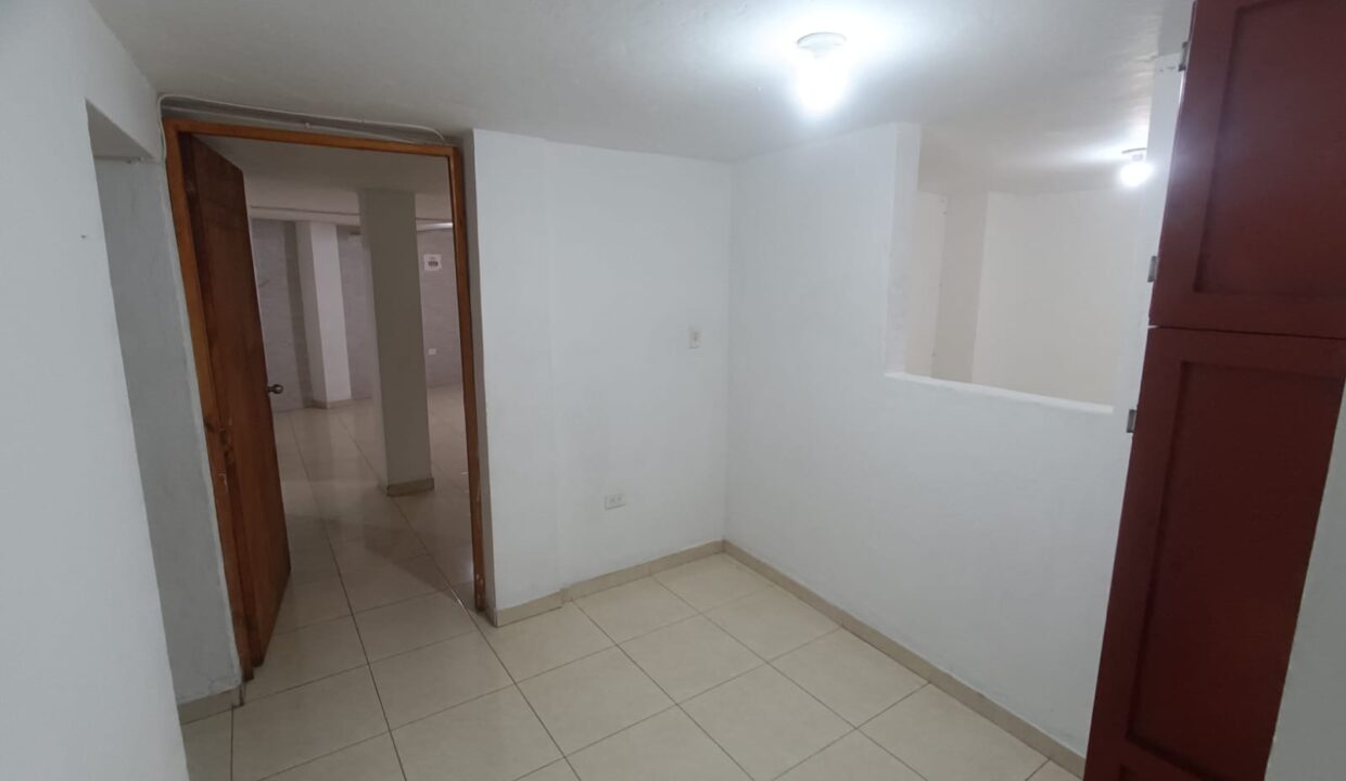 WhatsApp Image 2025-12-09 at 4.51.01 PM (4)