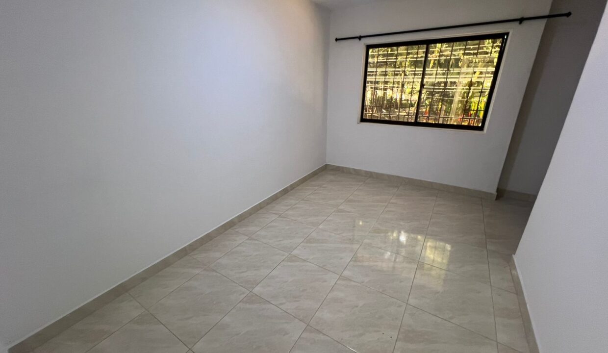 WhatsApp Image 2026-04-21 at 12.26.08 PM (5)